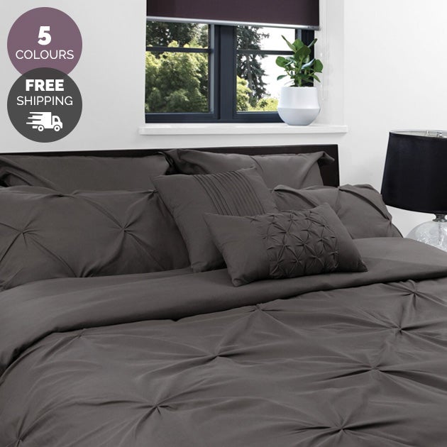 7 Piece Royal Comfort Pleat Quilt Cover Bedding Set
