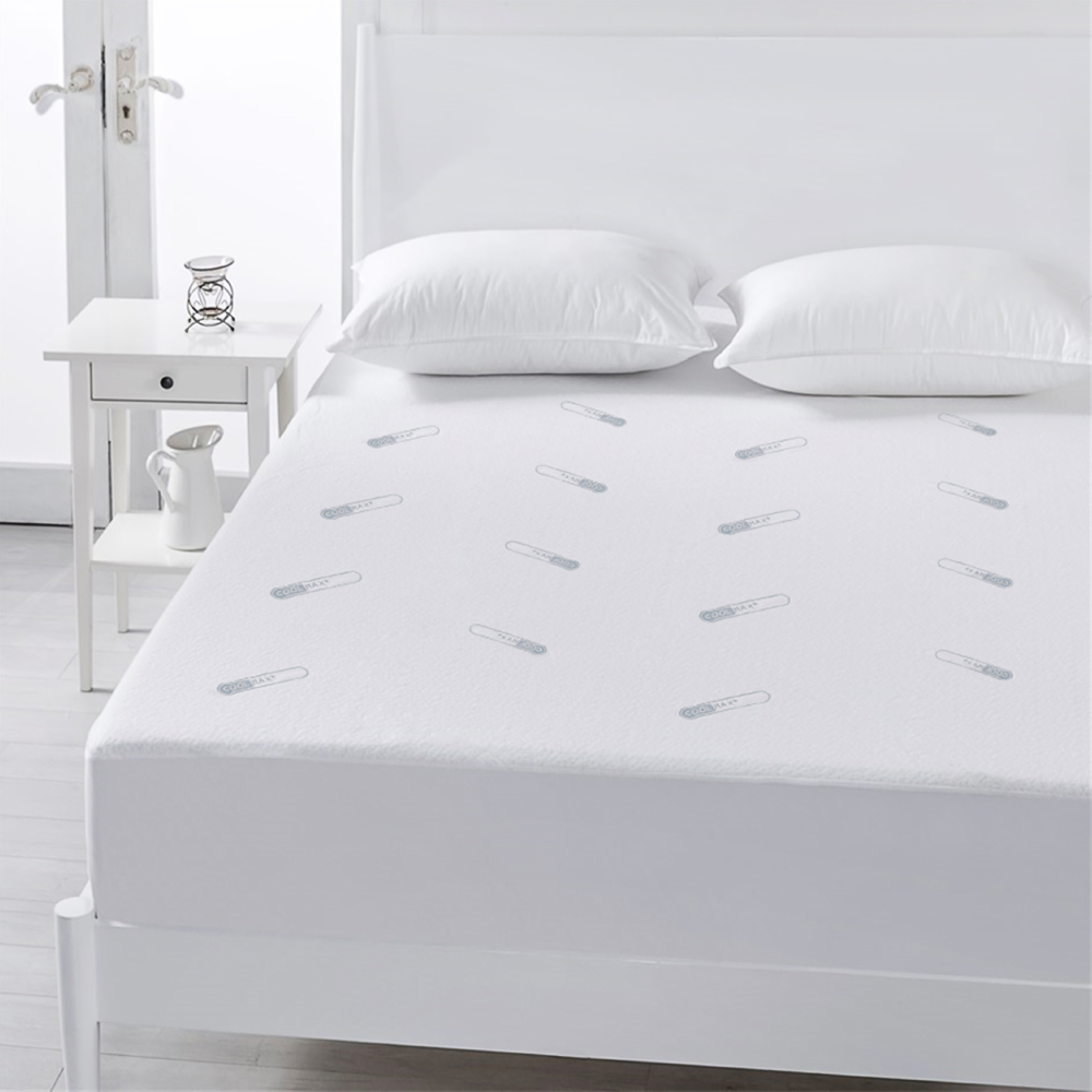 King Coolmax Polyester & Cotton Mattress Protector