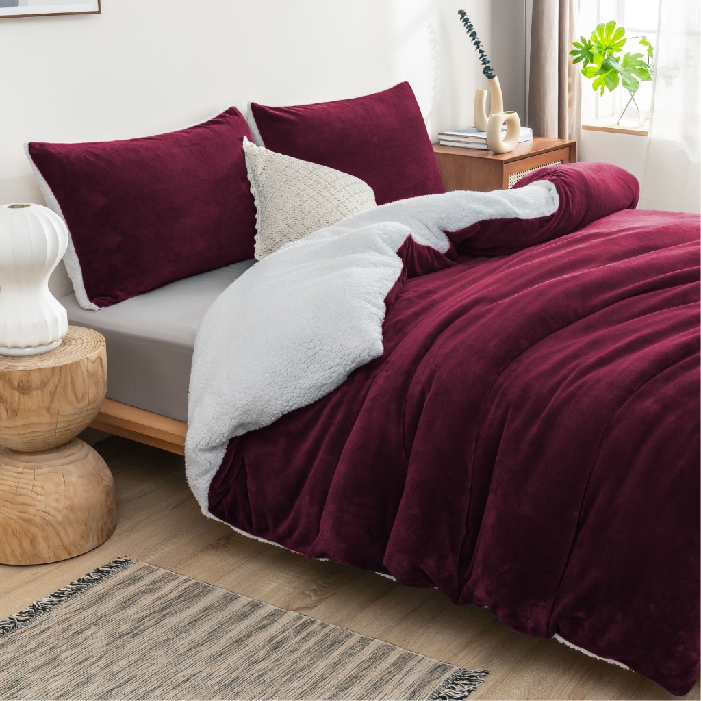 red fleece duvet set