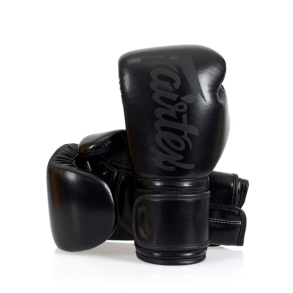 New FAIRTEX Solid Black Muay Thai Boxing Sparring Training Gloves
