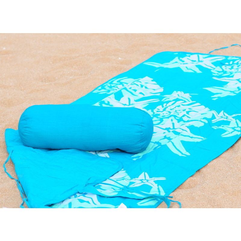 Beach mat deals with pillow