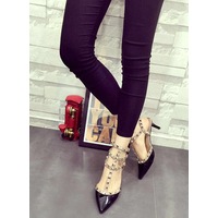 Rockstud 3 T-Strap Pointed Toe Caged Pumps