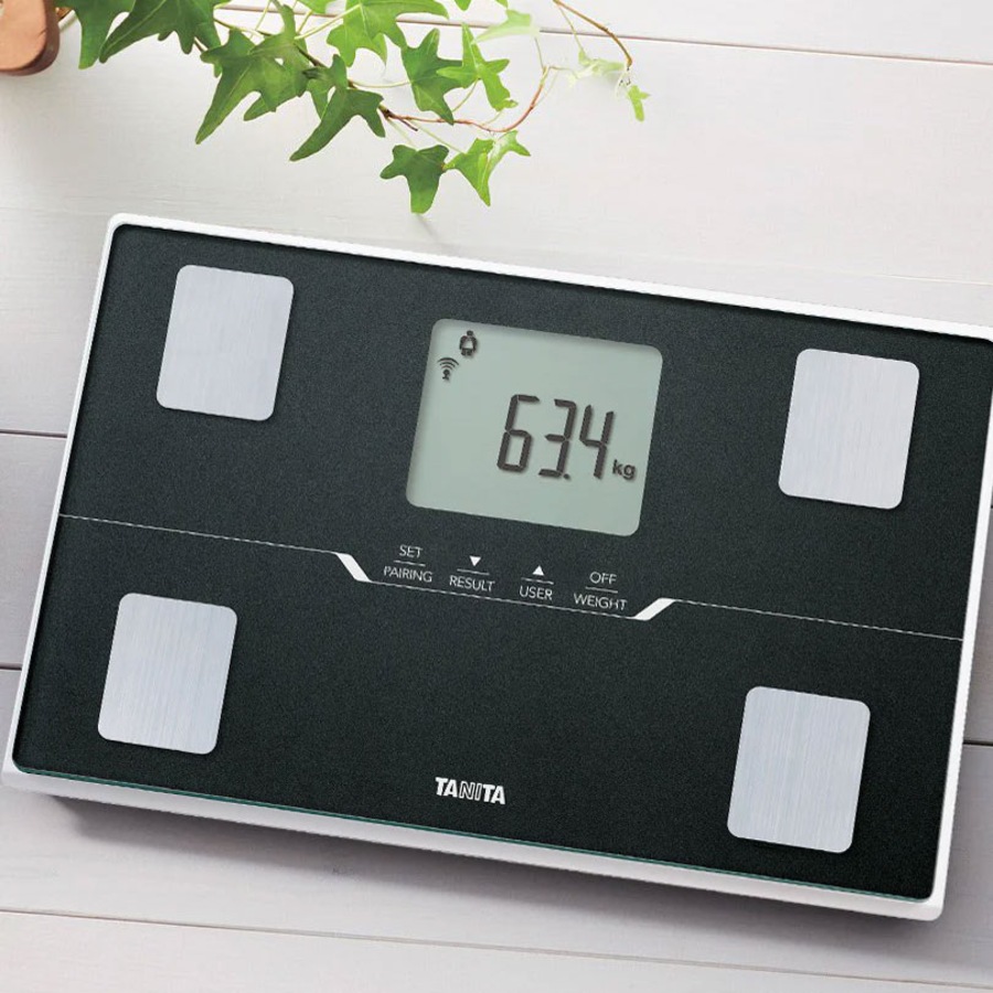 Tanita Compact Bluetooth Body Composition Monitor Bathroom Scales in Black