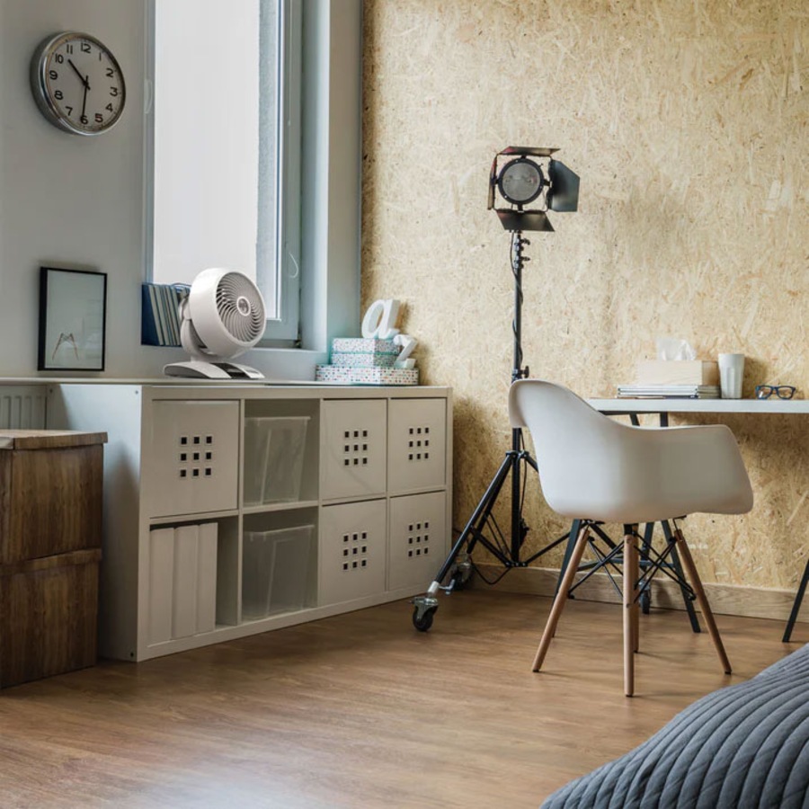 Vornado 5303DC Energy Smart Small Air Circulator / Fan with Remote Control