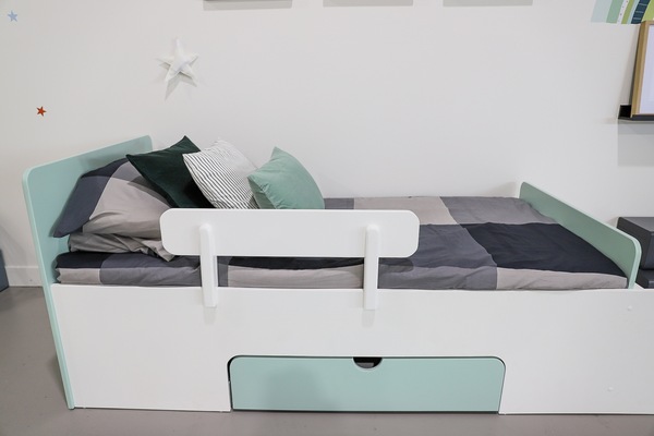 Image 3