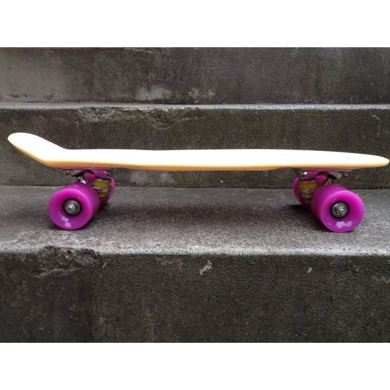 Mini Skateboard Banana Board Cream