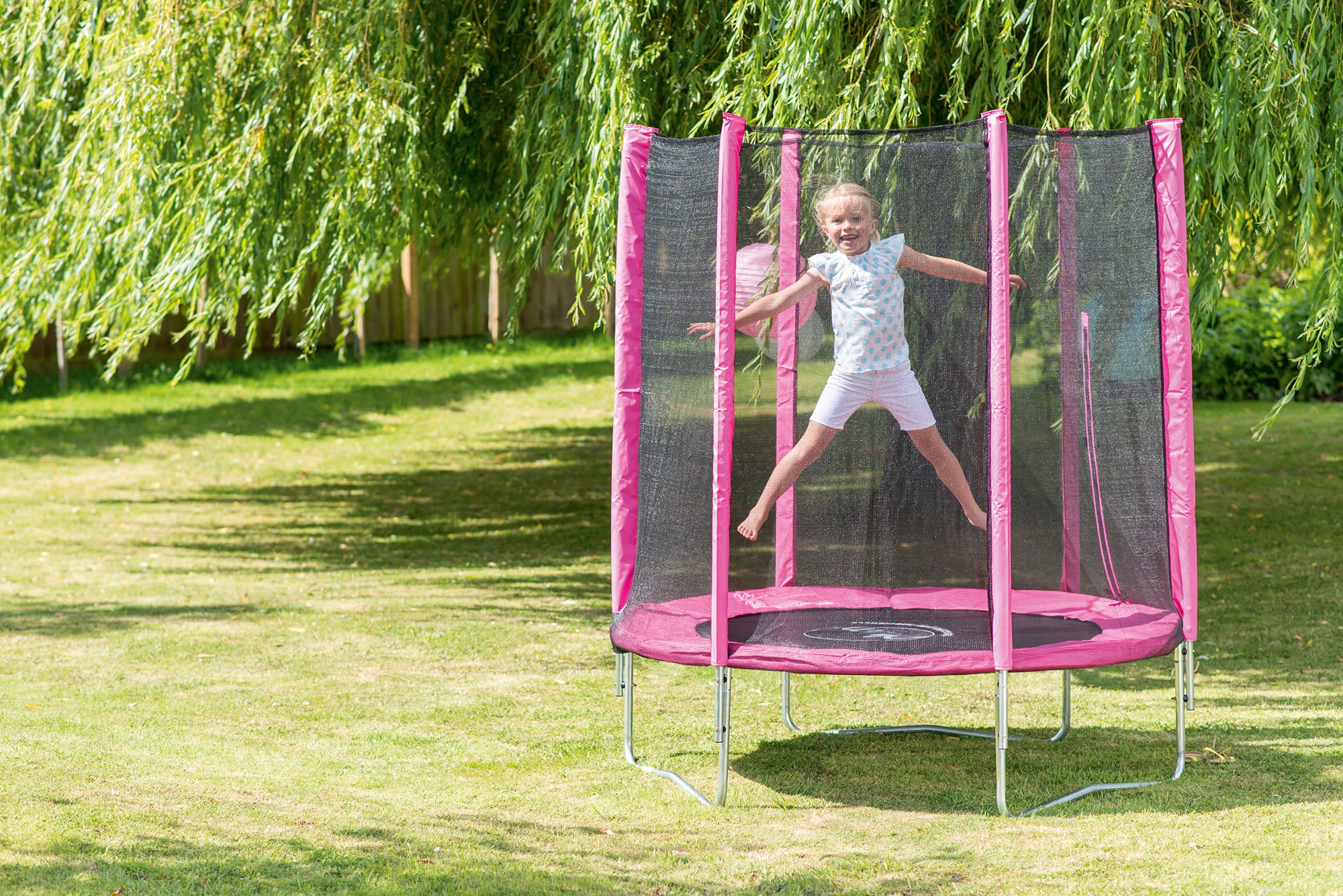 Plum Play 6ft Kids Trampoline with Enclosure Net in Pink