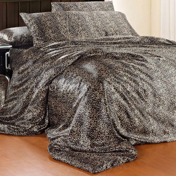 Leopard Print Polyester Satin King Quilt Cover Set