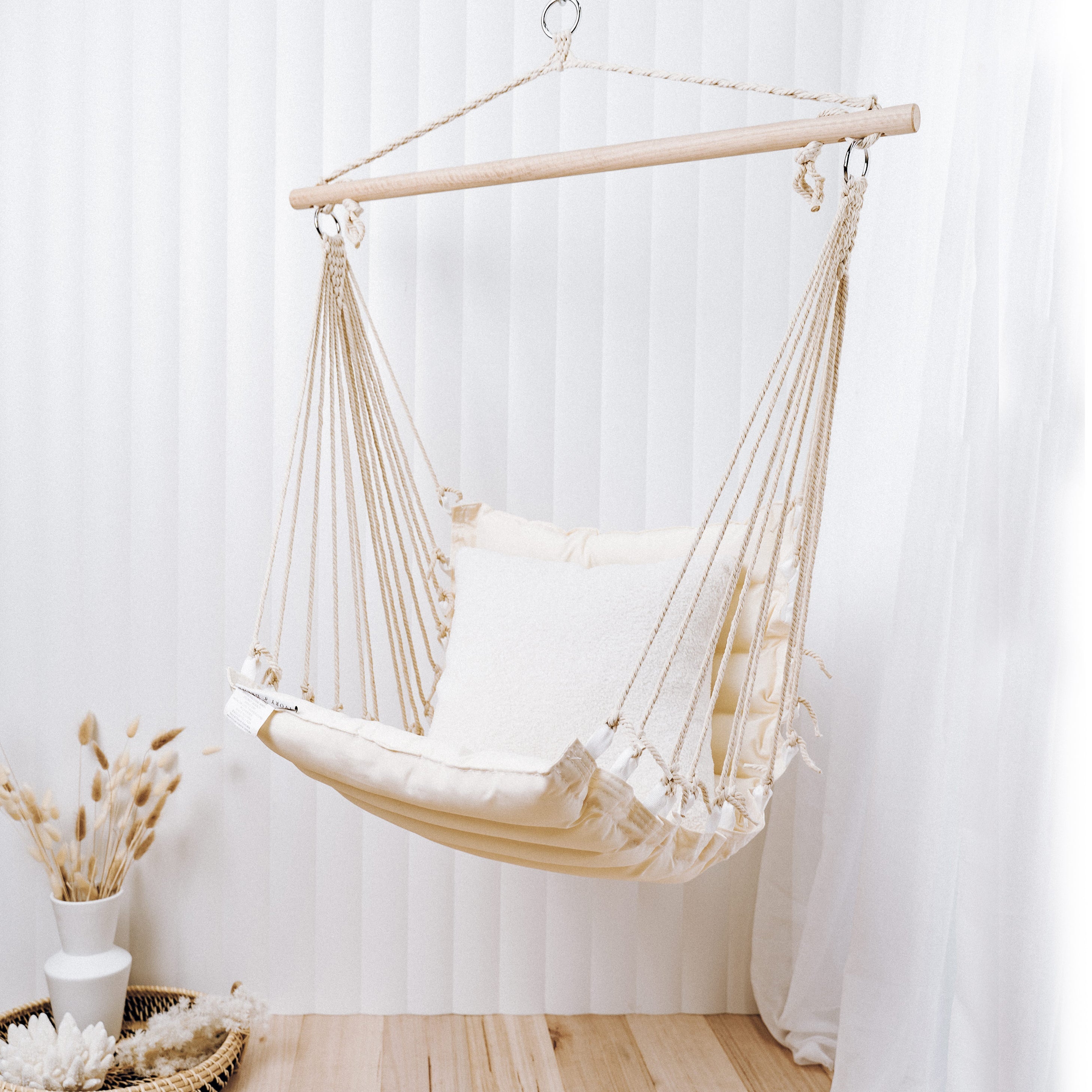 Padded Hanging Hammock Chair - Cream