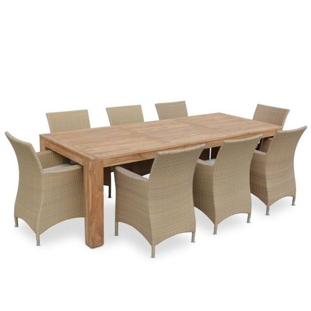 Entertainer Outdoor Dining Table w 8 Roman Chairs