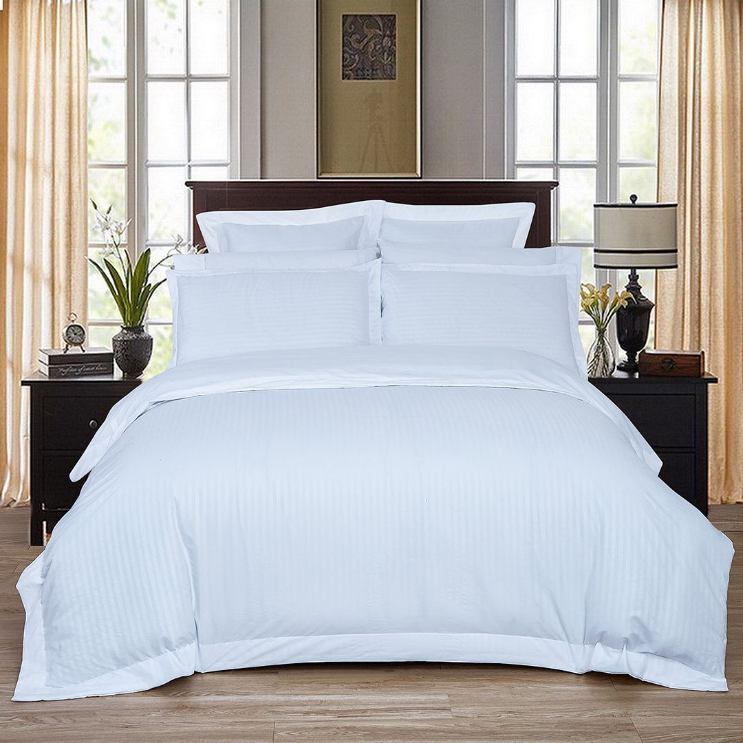 1000TC Super King Size Bed Ultra Soft Striped Quilt/Doona/Duvet Cover Set - White