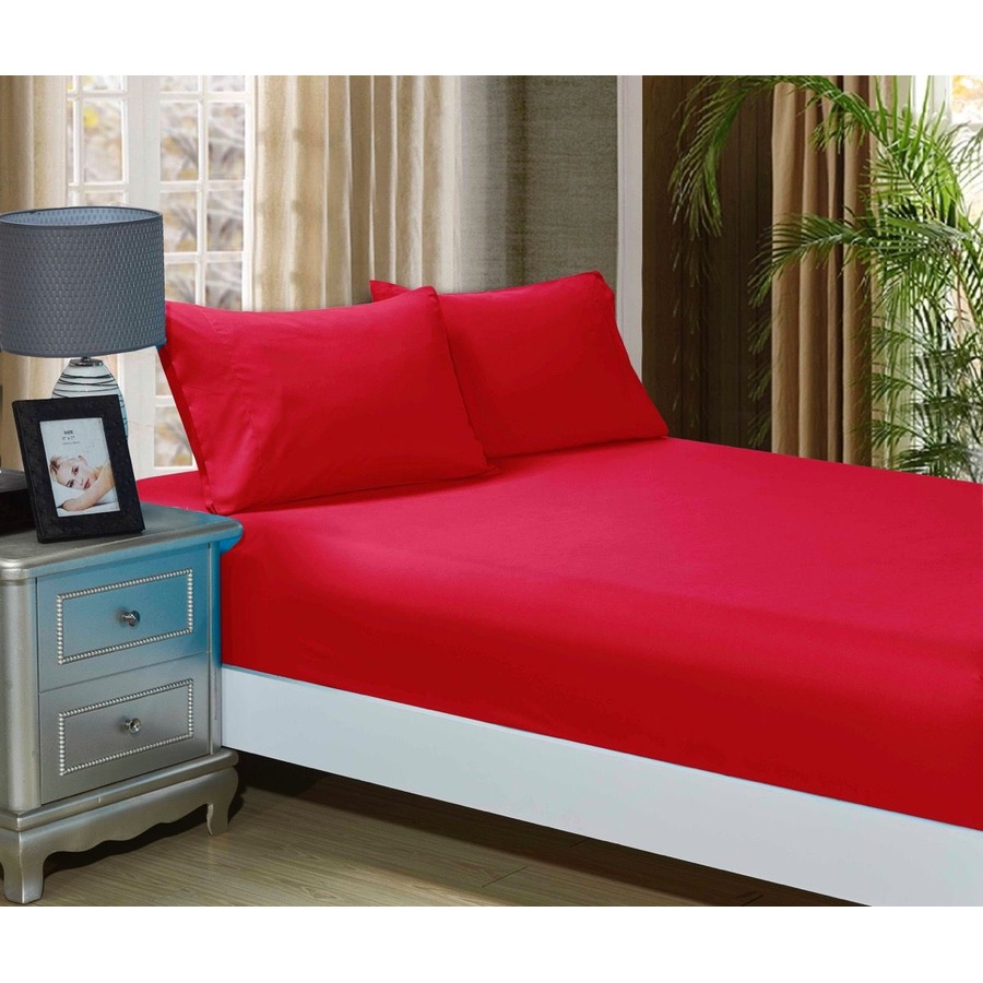 Super Soft 3-Piece Queen Size Bed Fitted Sheet & 2 Pillowcases Set - Red