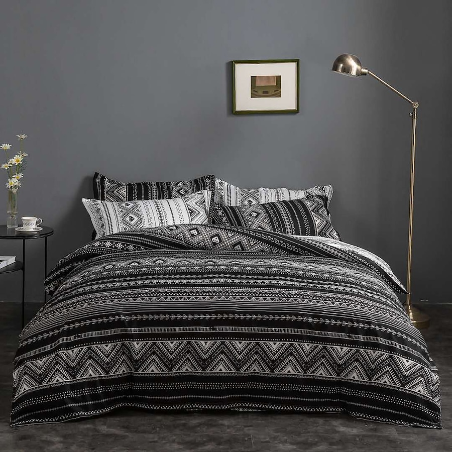 Hugo Reversible King Size Quilt/Doona/Duvet Cover Set M471A