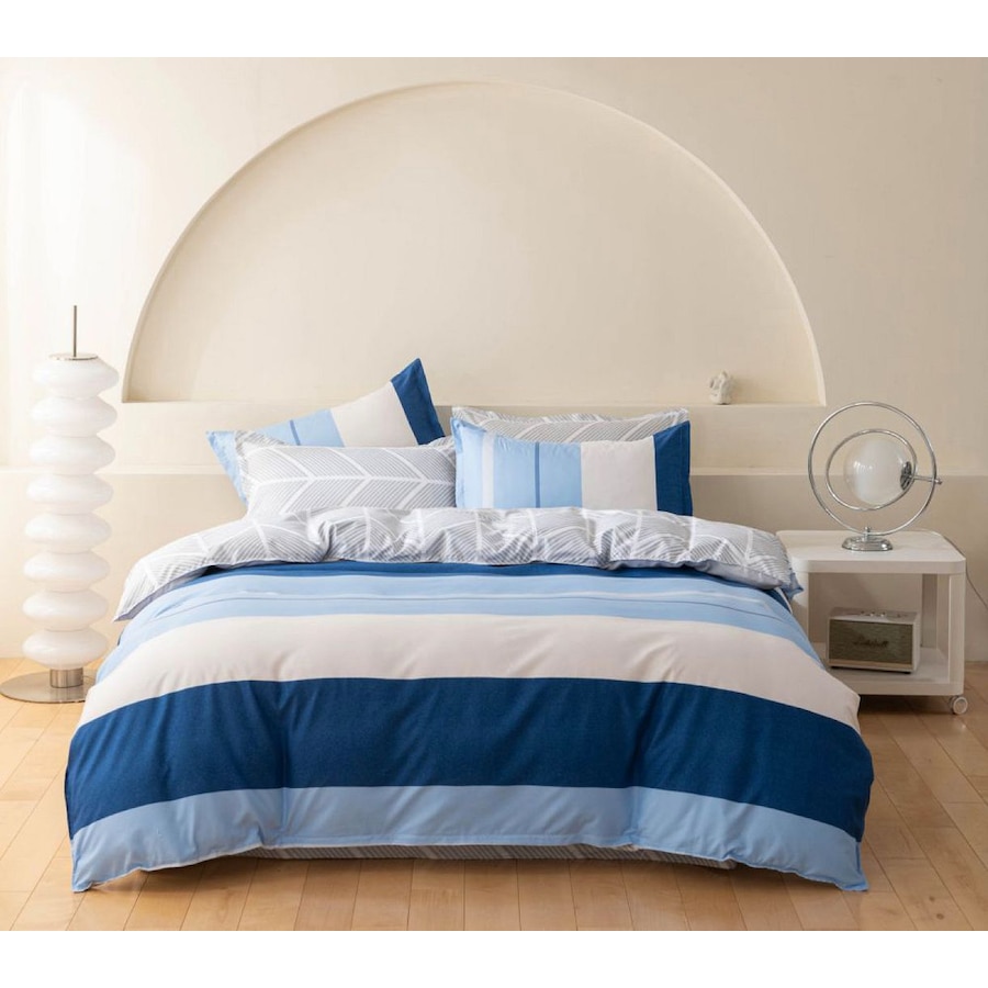Mannix Striped Quilt/Doona/Duvet Cover Set - Queen Size