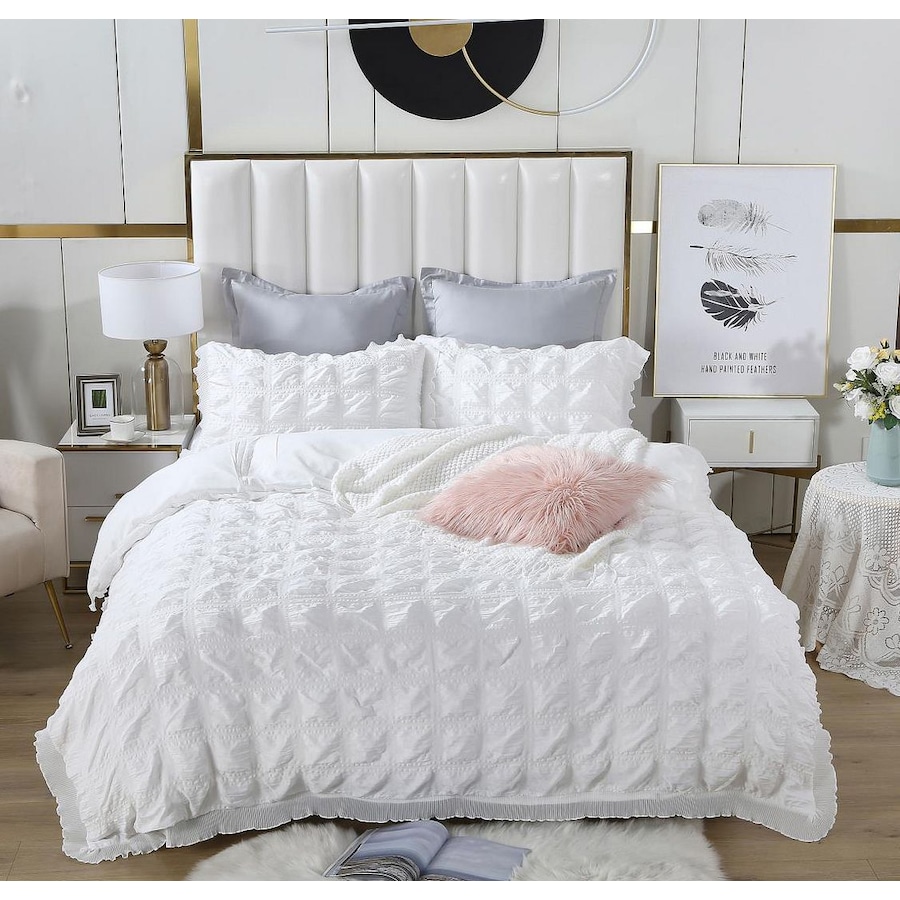 Ruffles Textured Jacquard King Size Bed Quilt/Doona/Duvet Cover Set - white