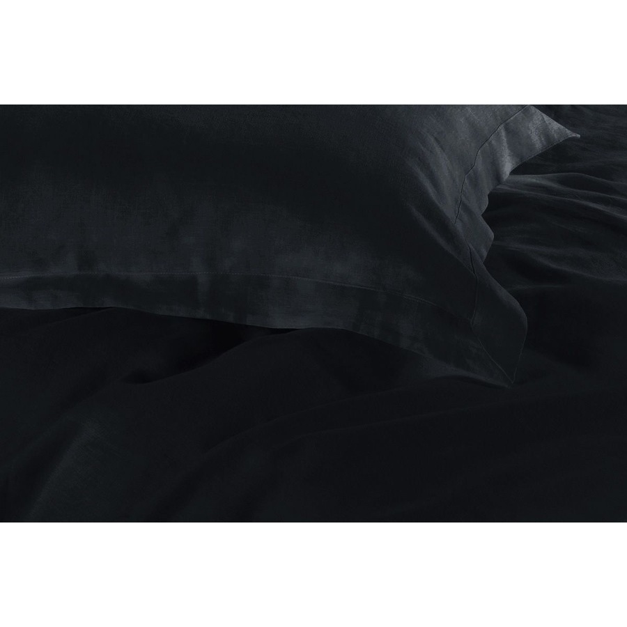 Tailored Super Soft King Size Quilt/Doona/Duvet Cover Set - Black
