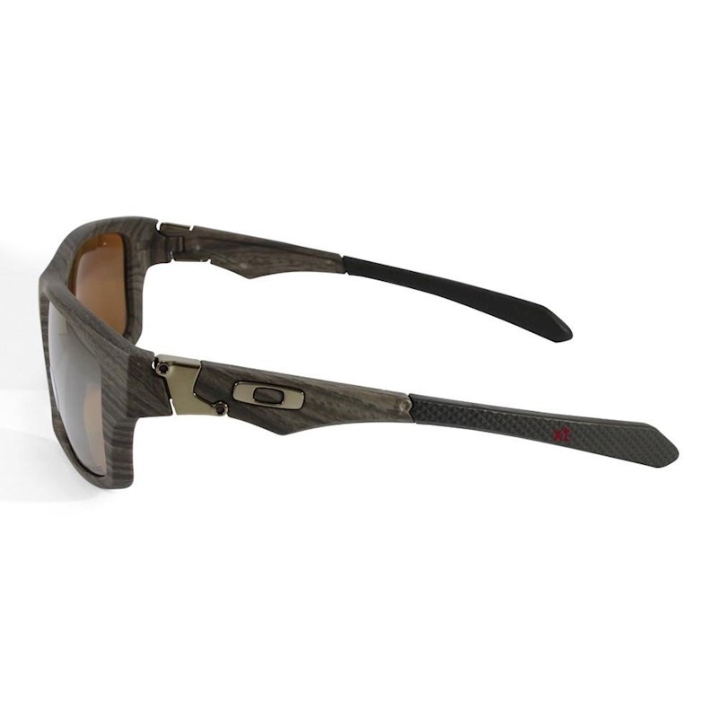 jupiter squared woodgrain