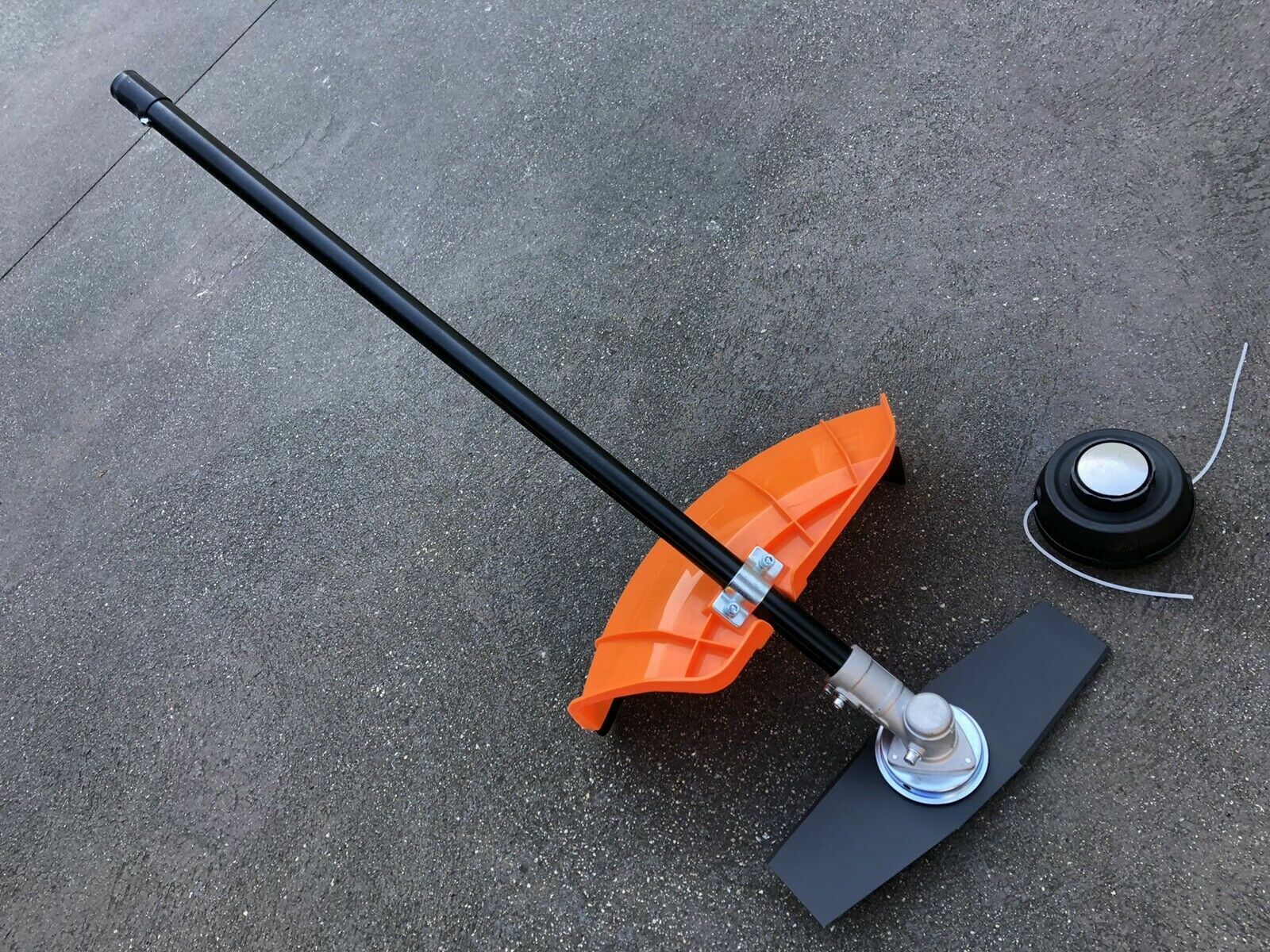 Aeg 18v whipper online snipper