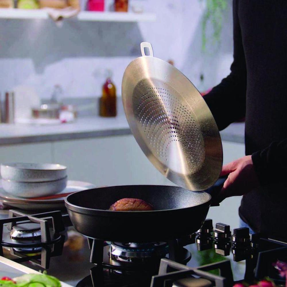 Buy Fissler Adamant Comfort 20cm Pan - Everyday Rewards Shop