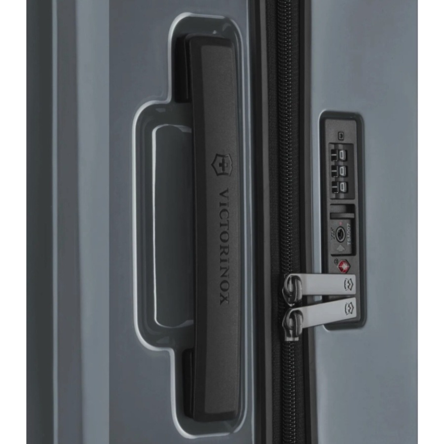 Victorinox Airox Medium 69cm Hardside Luggage Black