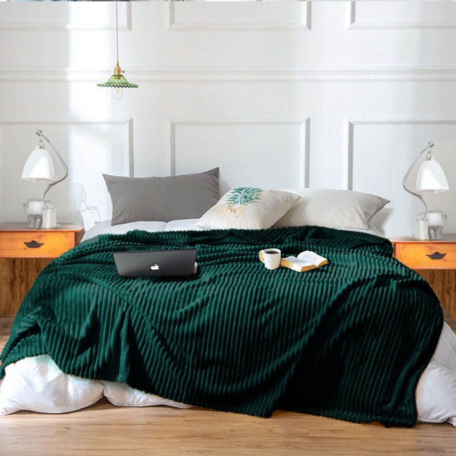 SOGA Dark Green Throw Blanket – Warm Cozy Striped Flannel Fleece for Bed & Sofa