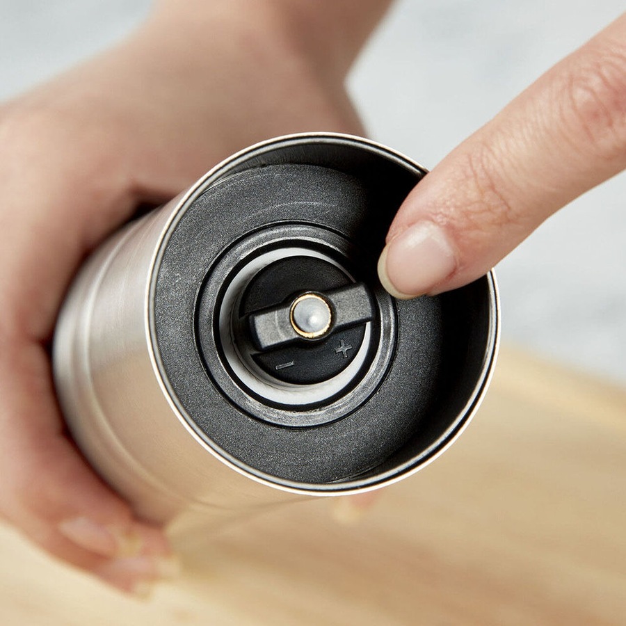 2pc KitchenAid Stainless Steel Salt & Pepper Mill Grinders Kitchen Tool Set