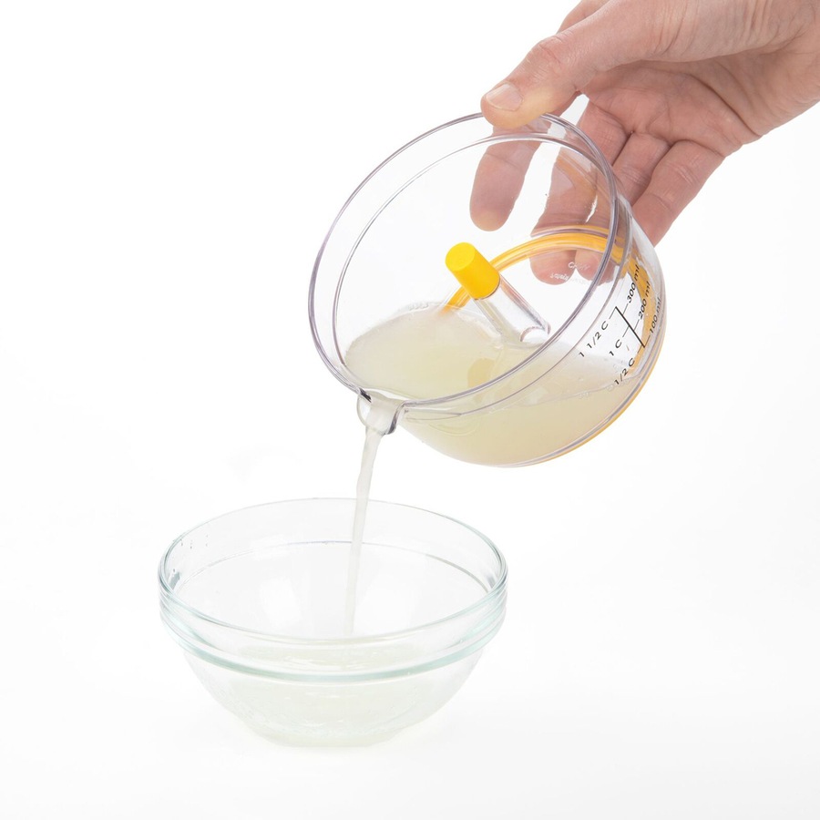 2x Progressive Countertop Twist & Juice 300ml Manual Juicer Lemon Extractor YLW