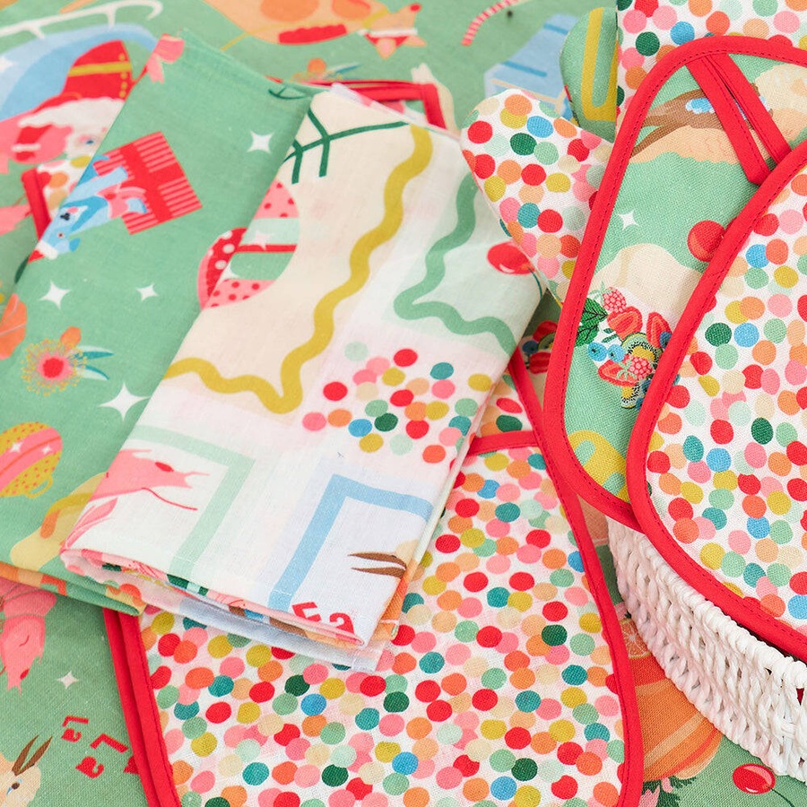 Annabel Trends Linen Tablecloth Cover Decor Large 138x240cm Holiday Green