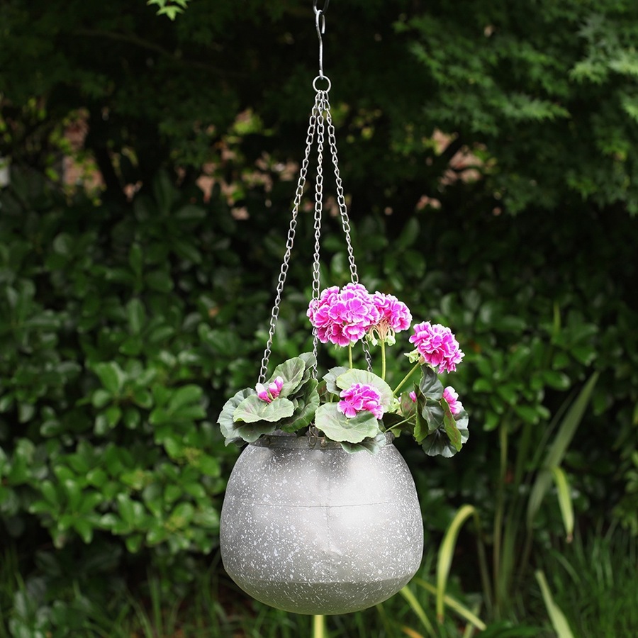 Bronrob Metal Hanging Planter 82cm Home/Garden Decor Outdoor Ornament 82x28cm