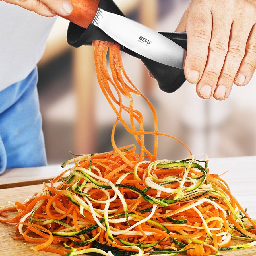 Gefu Spirelli Manual Kitchen Vegetable Pasta Spiral Slicer/Maker Veg Cutter BLK