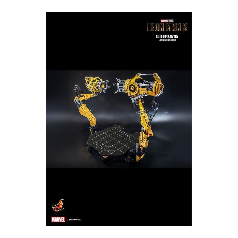 Iron Man 2 SuitUp Gantry LED Collectable Accessory 1:4 Scale Statue
