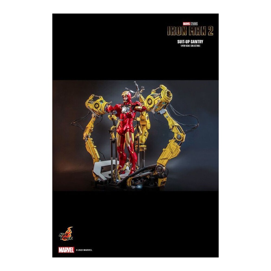 Iron Man 2 SuitUp Gantry LED Collectable Accessory 1:4 Scale Statue