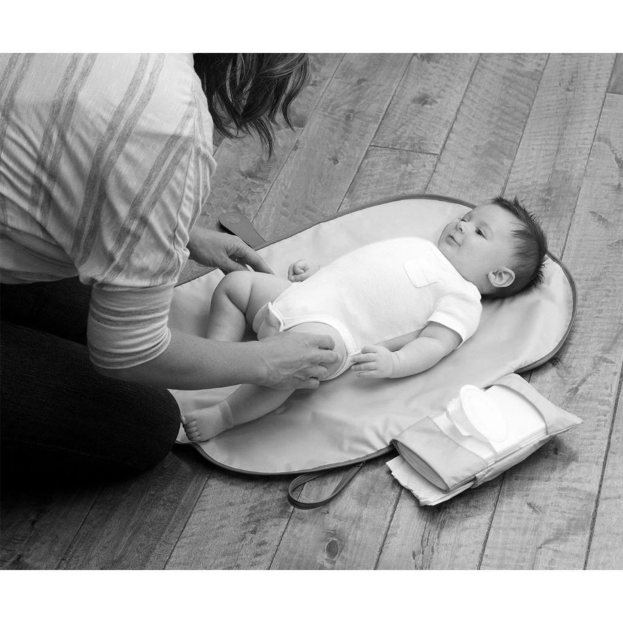 Black/Gold Baby Nappy/Diaper Changing/Change Clutch/Mat/Foldable Wallet/Bag