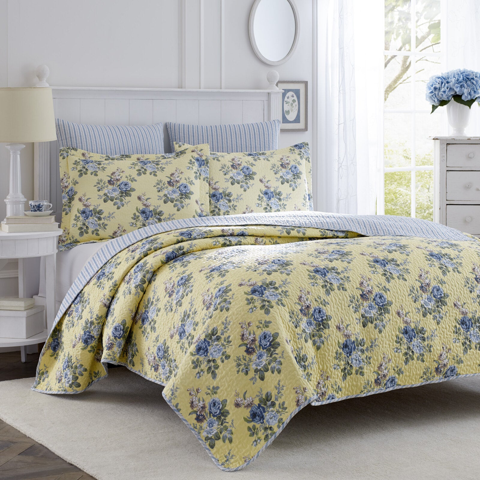 Laura Ashley Queen Bed Linley Printed Cotton Coverlet/2x Pillowcases Set Yellow