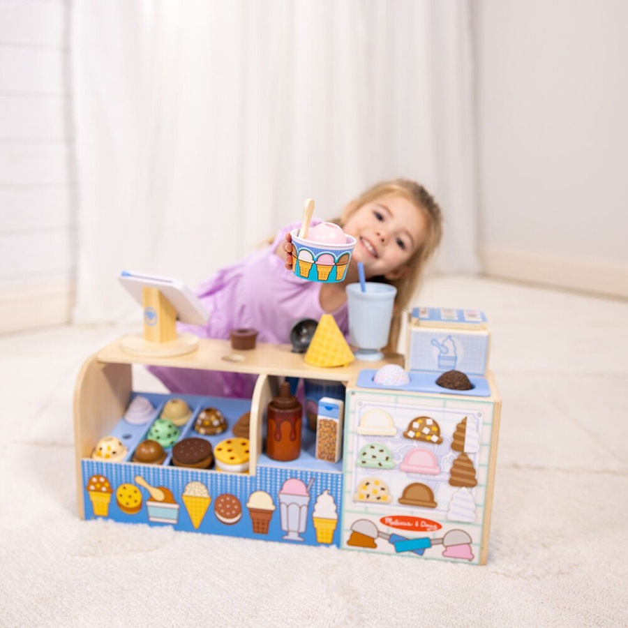 Melissa & Doug Cool Scoops Ice Creamery Pretend Play Kids Toy Set 3y+