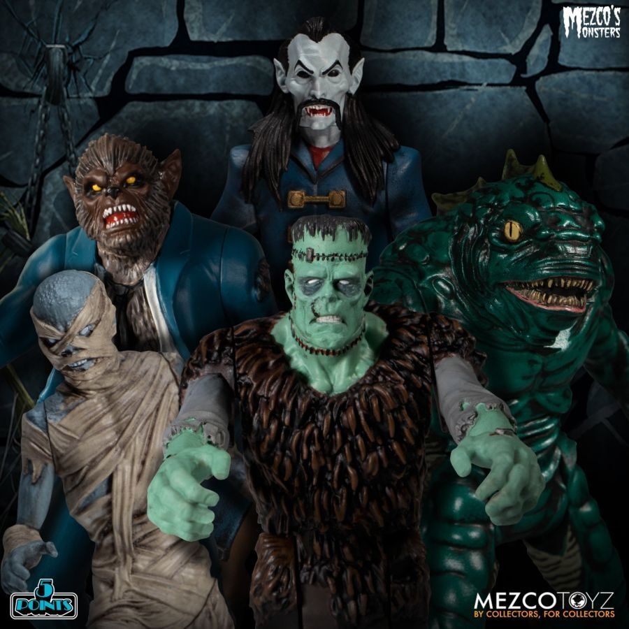 Mezco's Monsters Tower Of Fear Display Figure w/ Deluxe Box Set