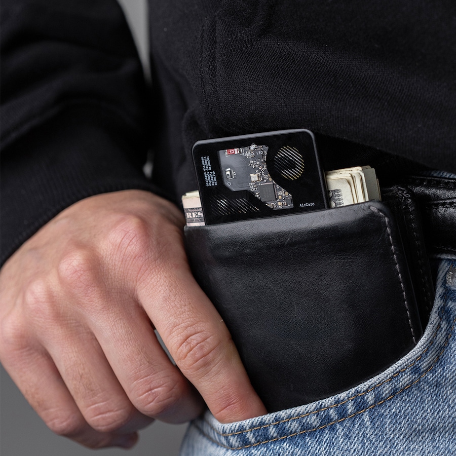 Rolling Square AirCard Wallet Tracker Safety Locator Anti-Loss Card-Size BLK