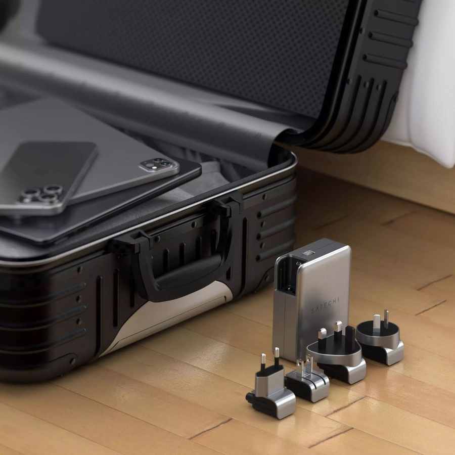 Satechi 145W 4-Port USB-C GaN Travel Charger w/ 4 EU/AU/UK/US Adapter Space Grey