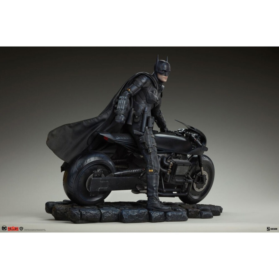 Batman 19" Batman Premium Format Statue Collectible