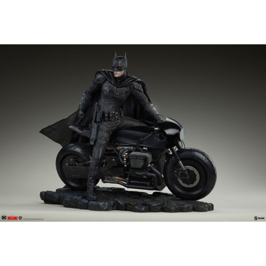 Batman 19" Batman Premium Format Statue Collectible