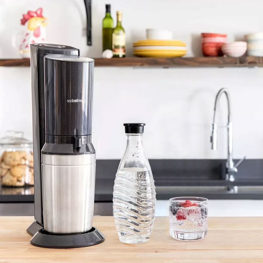 SodaStream Crystal Sparkling/Fizzy Water/Soda Maker w/Gas/2x Glass Bottles Black