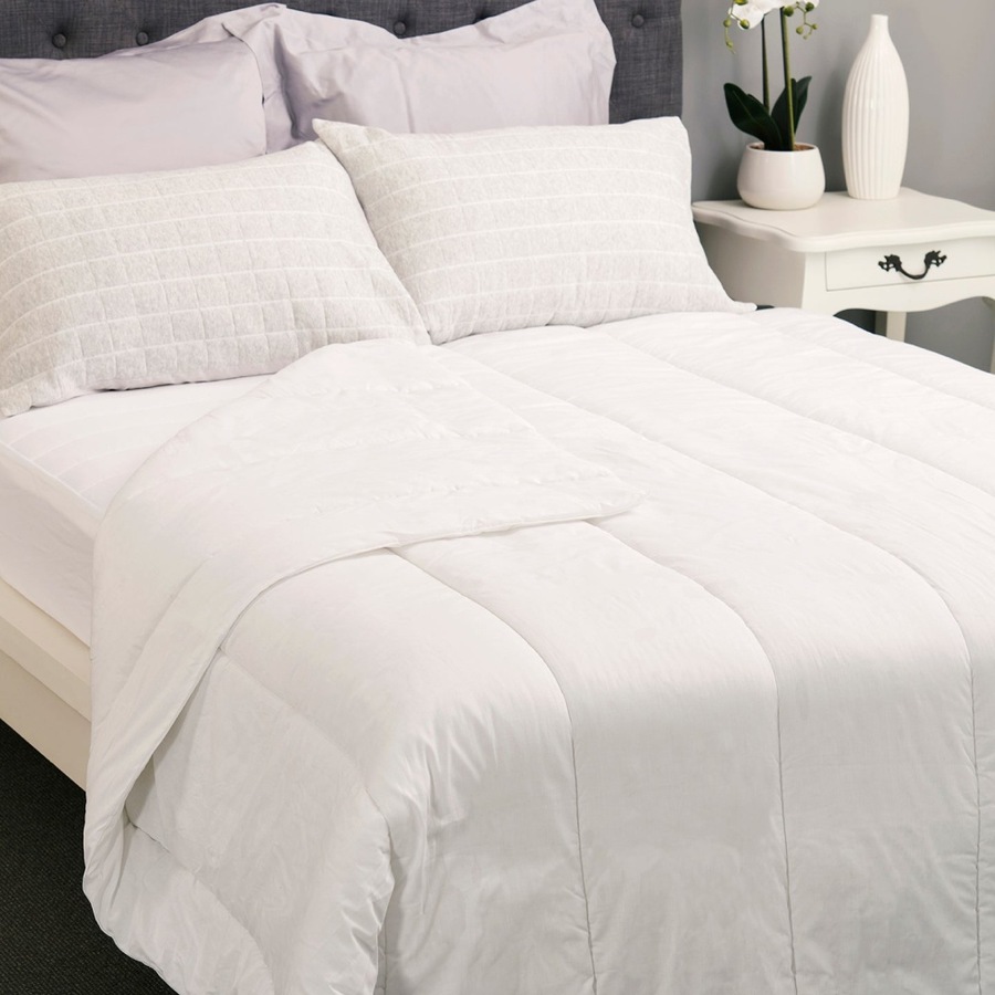 Tontine 240x210cm Aussie Favourite All Seasons King Bed Microfibre Quilt Doona