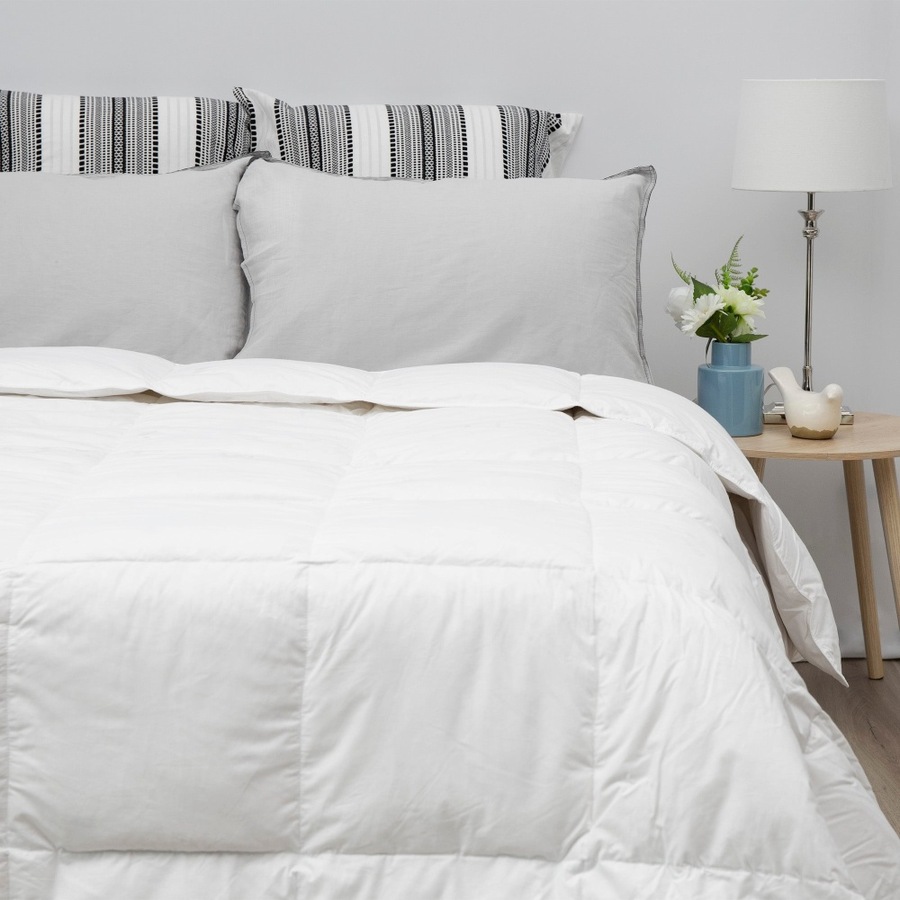 Tontine Single Bed Natural Cotton Filled Breathable Light Summer Quilt/Doona