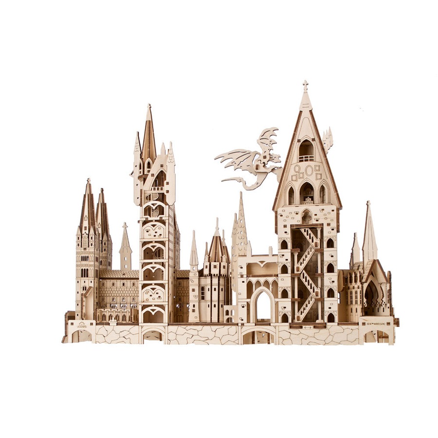Ugears Hogwarts Harry Potter Castle 3D Wooden Puzzle Toy 36.9x27.3cm 14y+