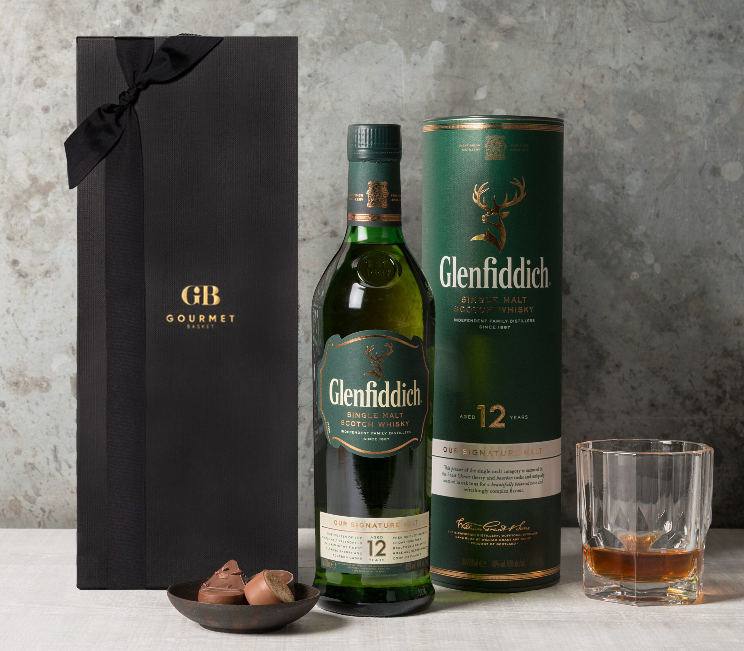 Glenfiddich 12 Yr Old Scotch Whisky Hamper