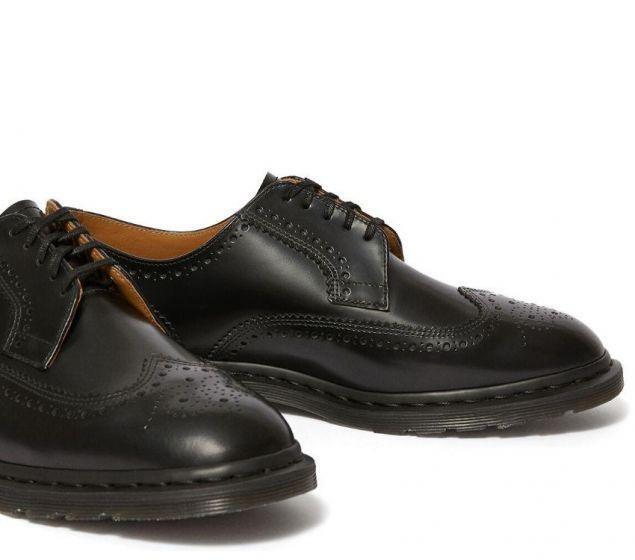 dr martens kelvin brogues in black polished smooth