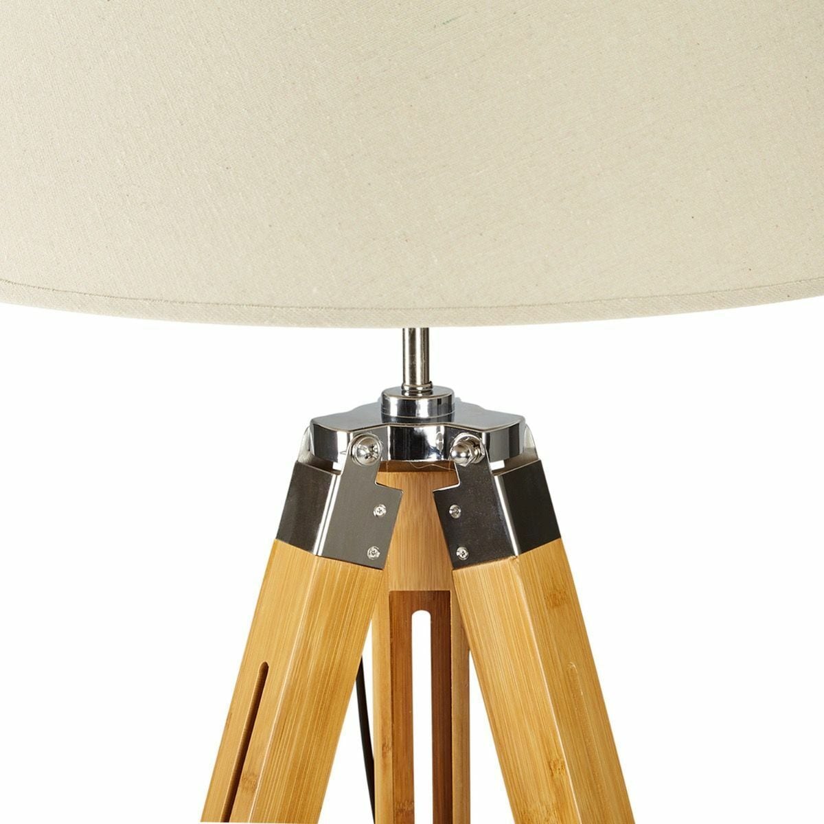 Large tripod deals table lamp