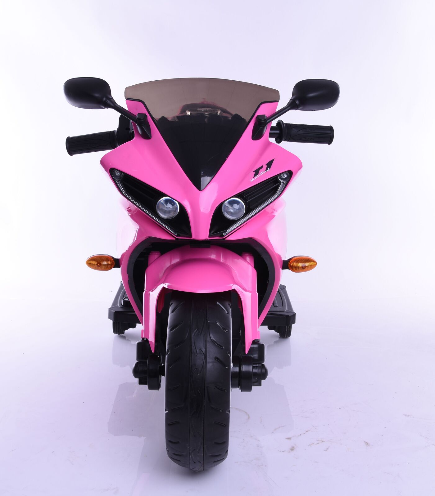 pink r1