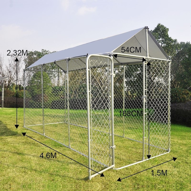 Pet enclosure outlet fencing