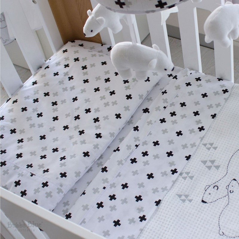 bubba blue fitted cot sheet